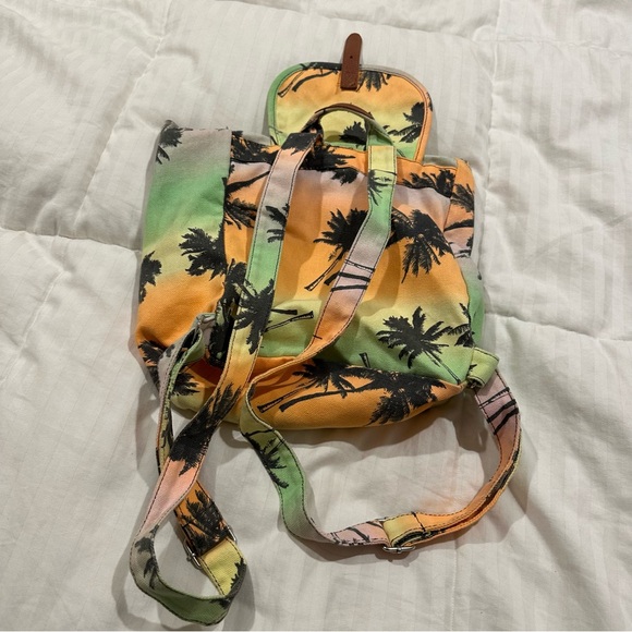 Victoria’s Secret Pink Y2K Tropical Palm Tree small Backpack - Picture 6 of 8
